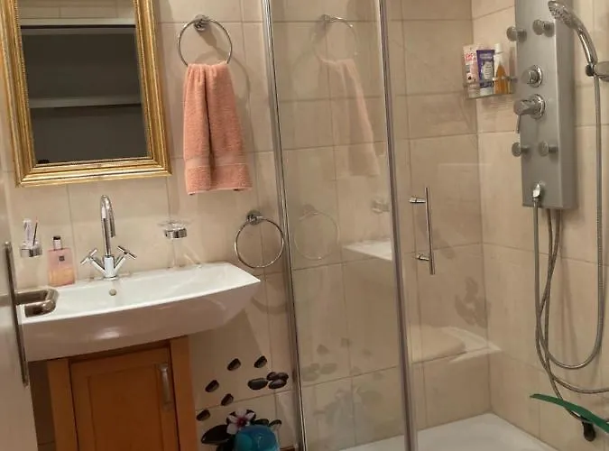 Guardaval * أروسا